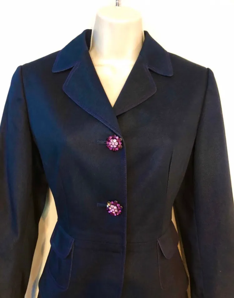 NWOT  skirt suit. Sz 4P. Mint! - Image 3