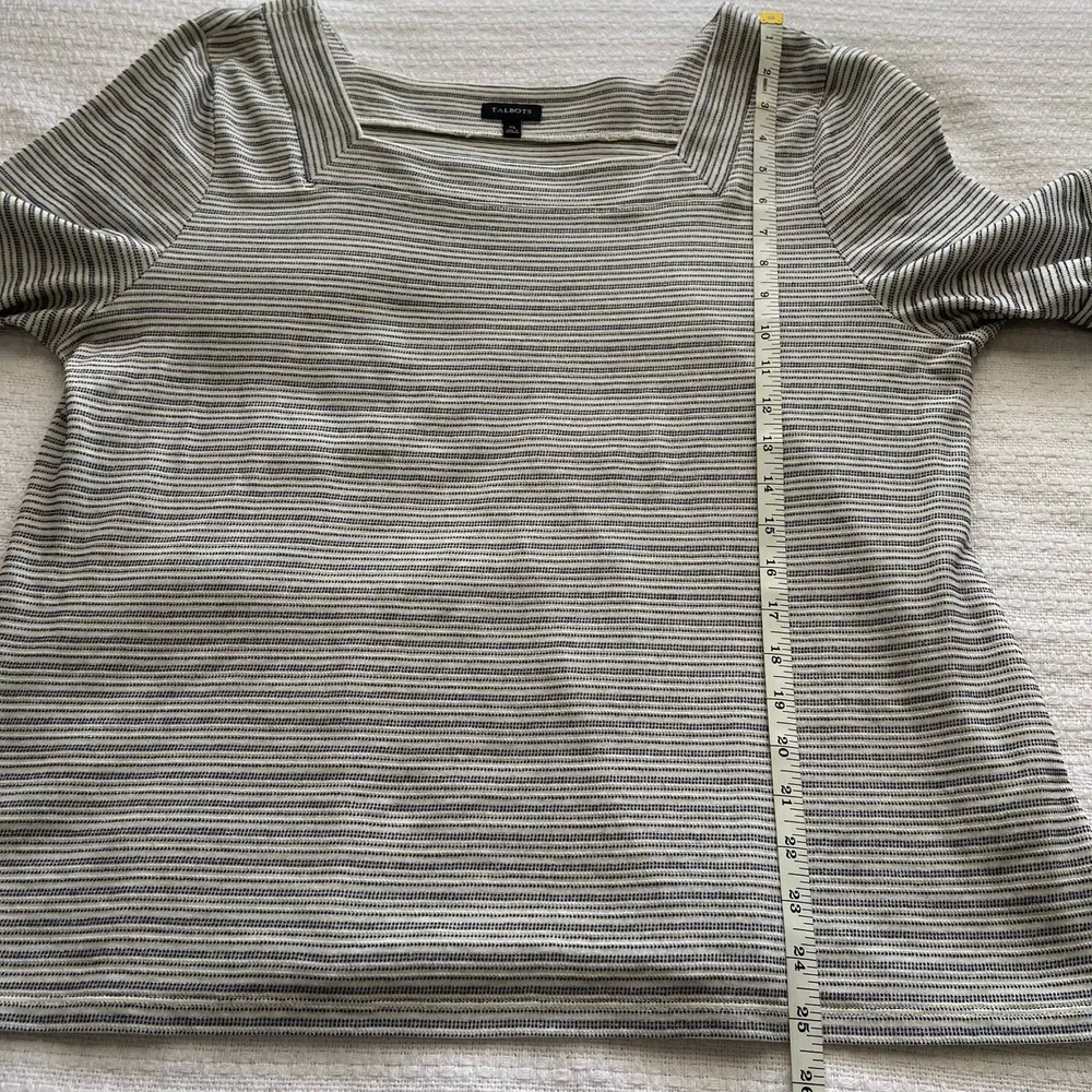 XL Talbots Cream and Blue Metallic Striped Square Neck Short-Sleeve T-Shirt - Image 6