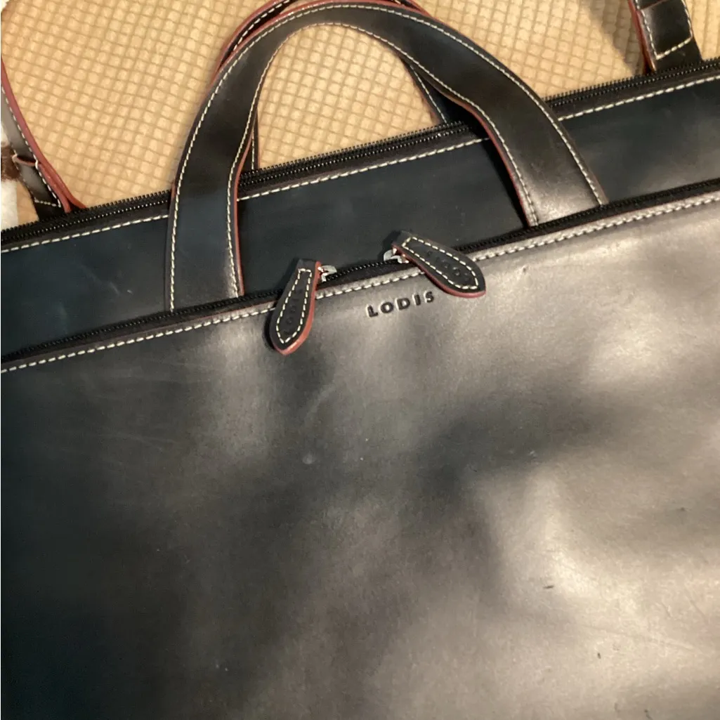 Lodis Italian leather briefcase/laptop bag. Black with brown piping - Image 16