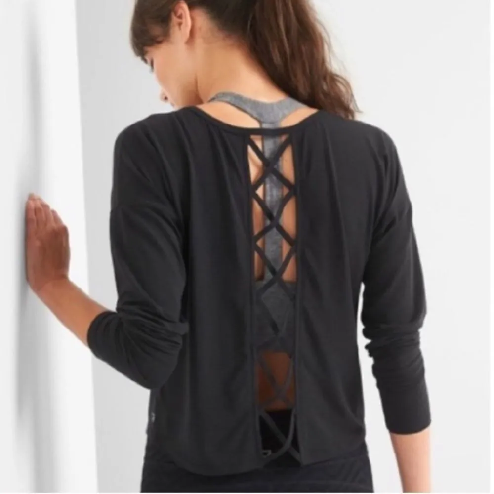 ✨ GapFit Open Strapy Back T-Shirt✨ - Image 3