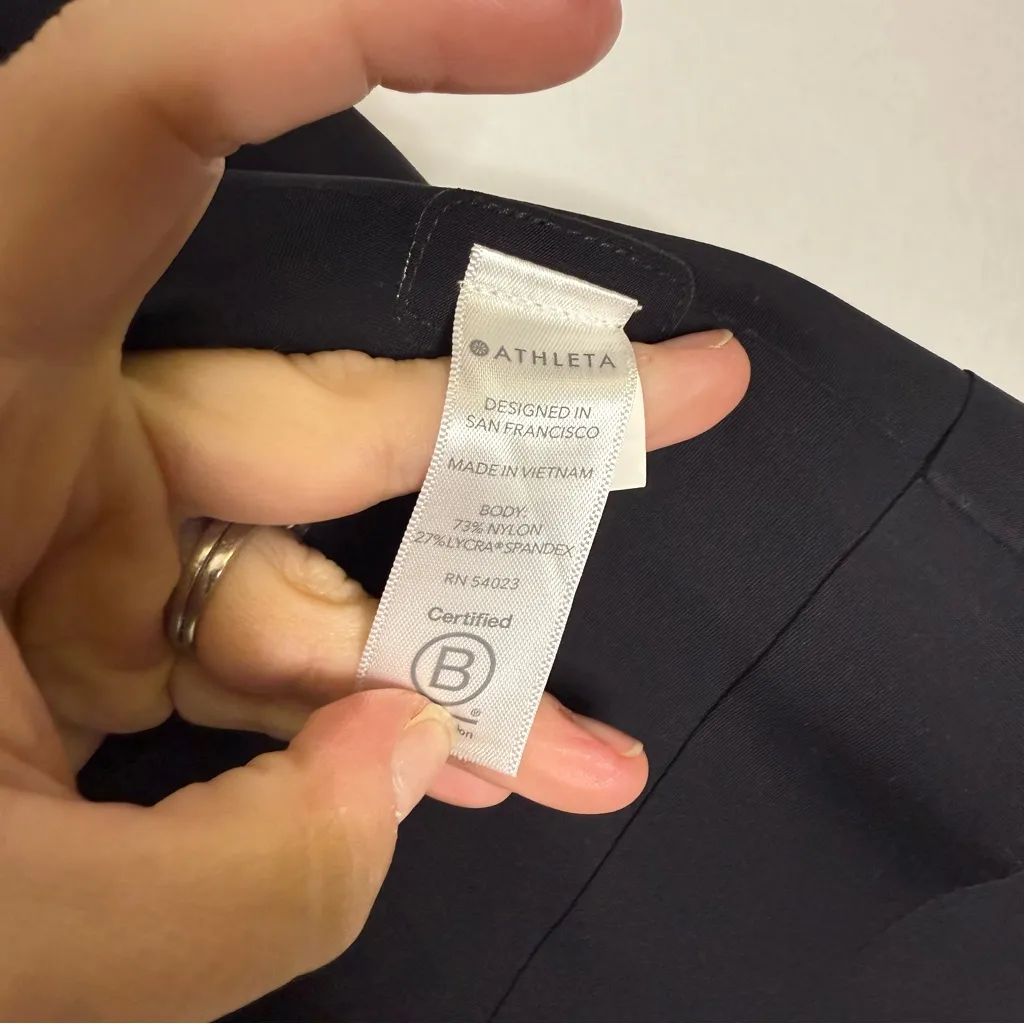 Athleta Women's Classic Cosmic Black Blazer Size 10 - Image 5