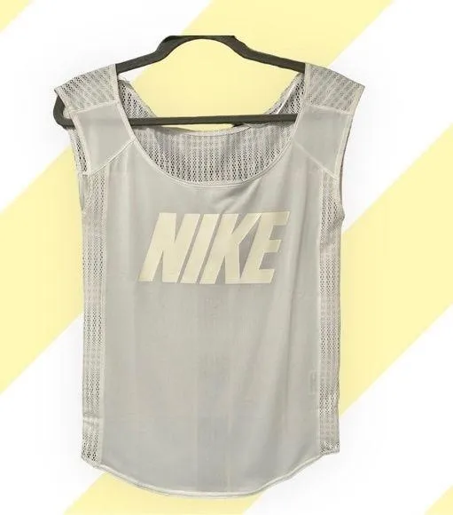 Athleisure mesh shirt - XS NWT - Image 2