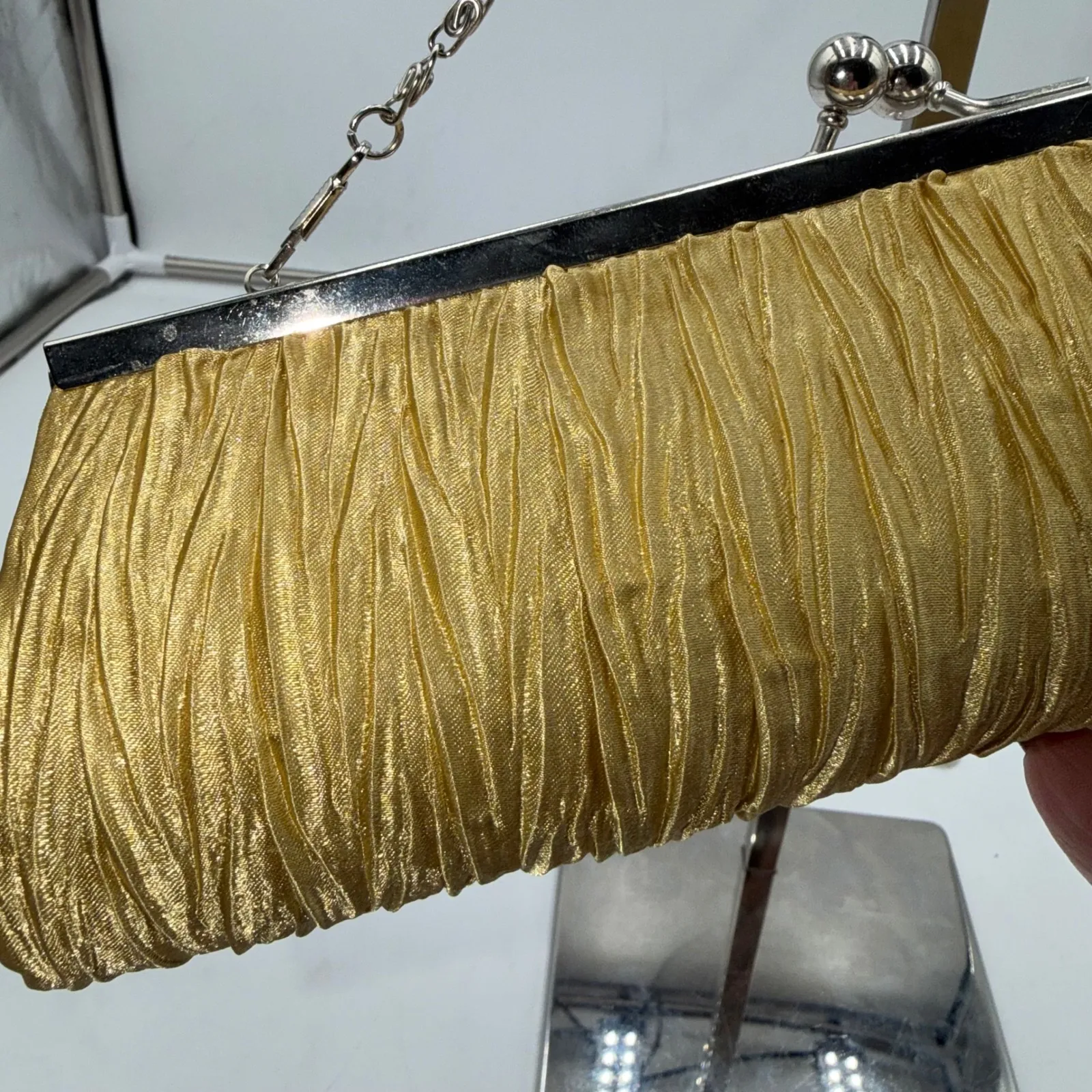 Vintage Gold Ruched Evening Clutch Chain Strap Evening Bag Formal Party Clutch - Image 3