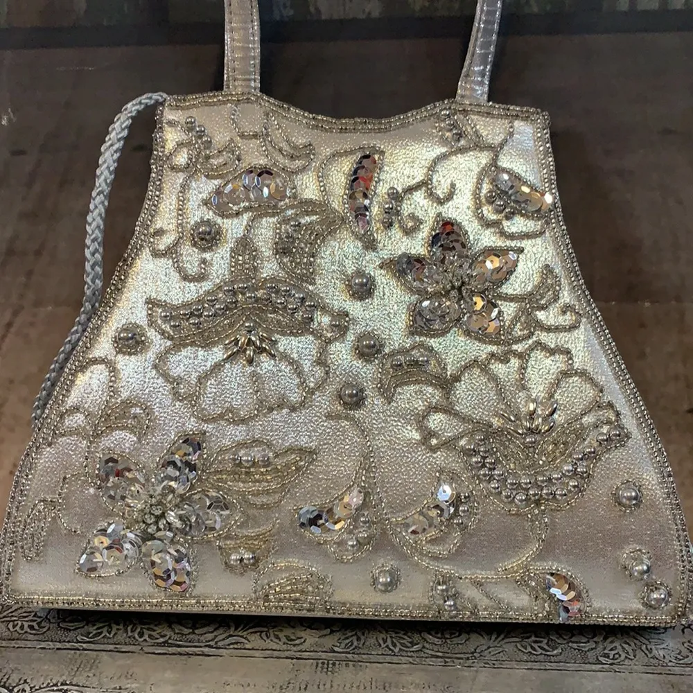 Daniel Ames Silver Sequin Small Purse with Handles and Strap - Image 2