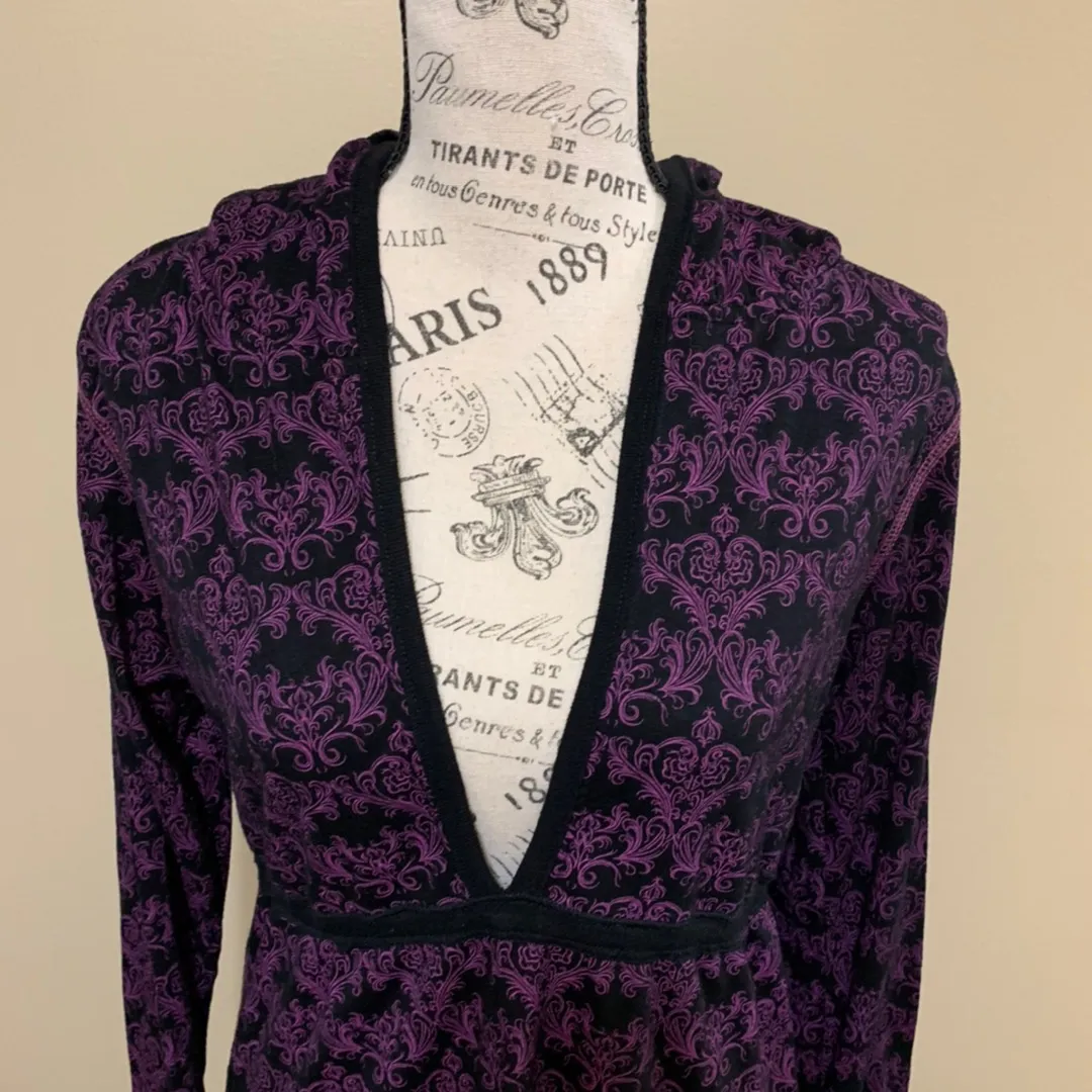 Hard Rock Hotel Purple & Black Long Sleeve Hoodie - Image 4