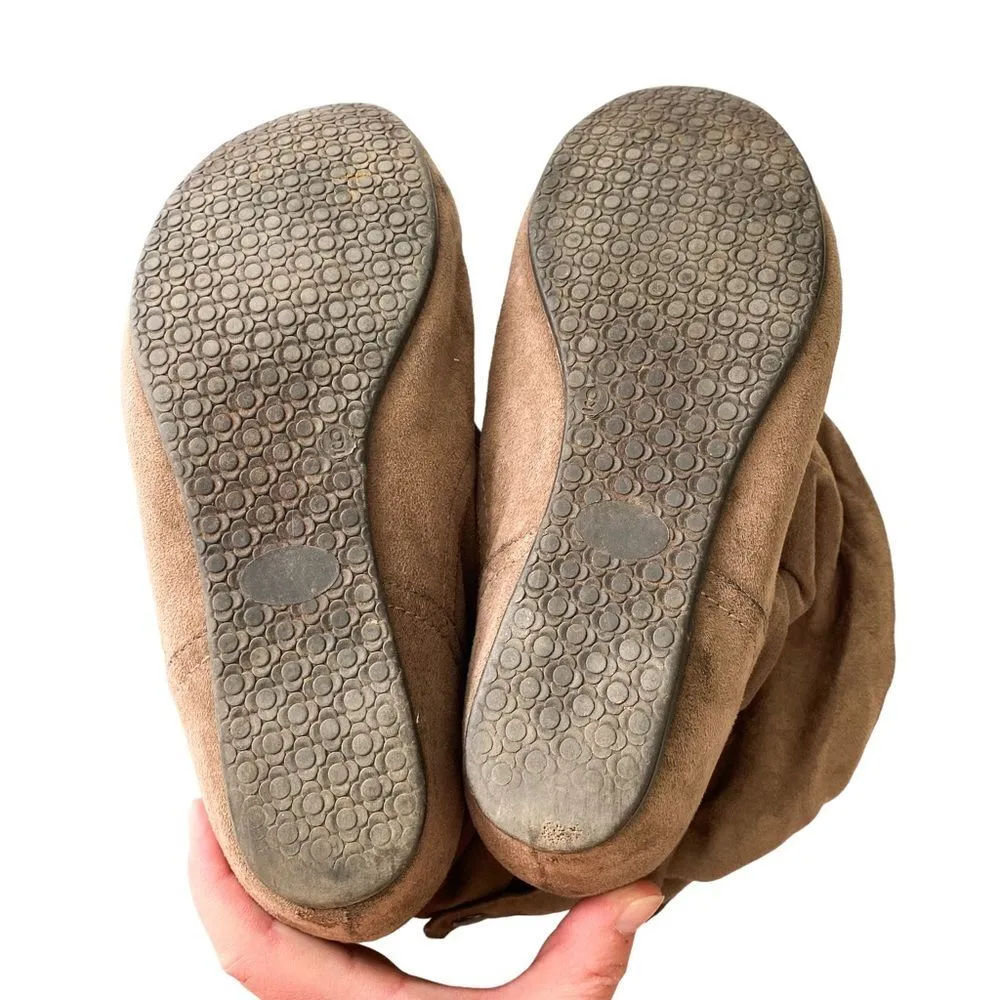 Carney Grey Beige Suede Scrunch Flat Womens Ankle Fashion Shoes Size 9 - Image 10