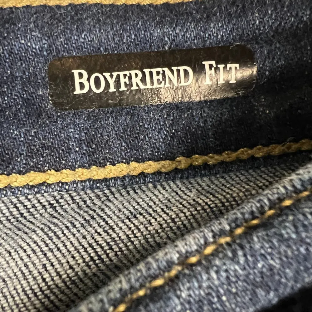 Judy Blue Boyfriend Fit Distressed Jeans Mid Rise 29” Inseam Size 7/28 - Image 6