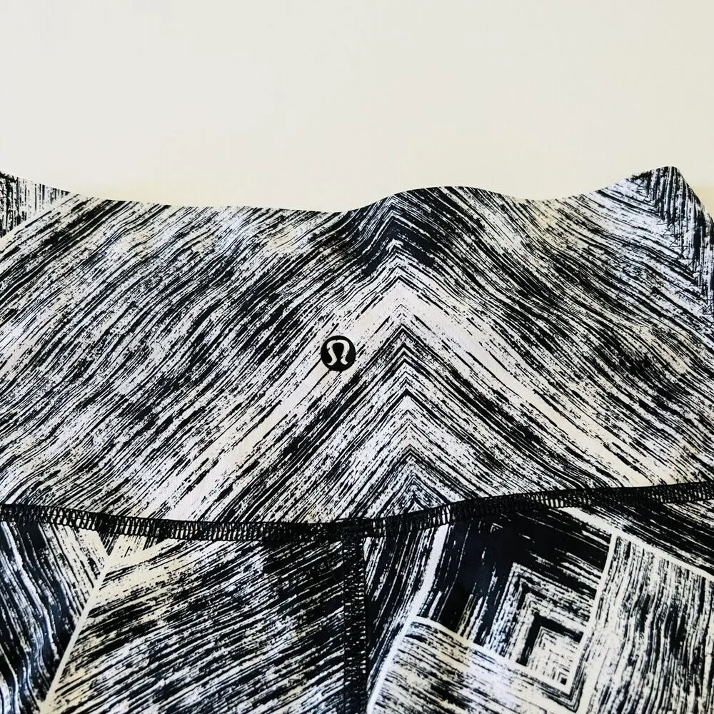 LULULEMON ATHLETICA Heat Wave White Black Hot To Street Pant Leggings - US 6 - Image 6