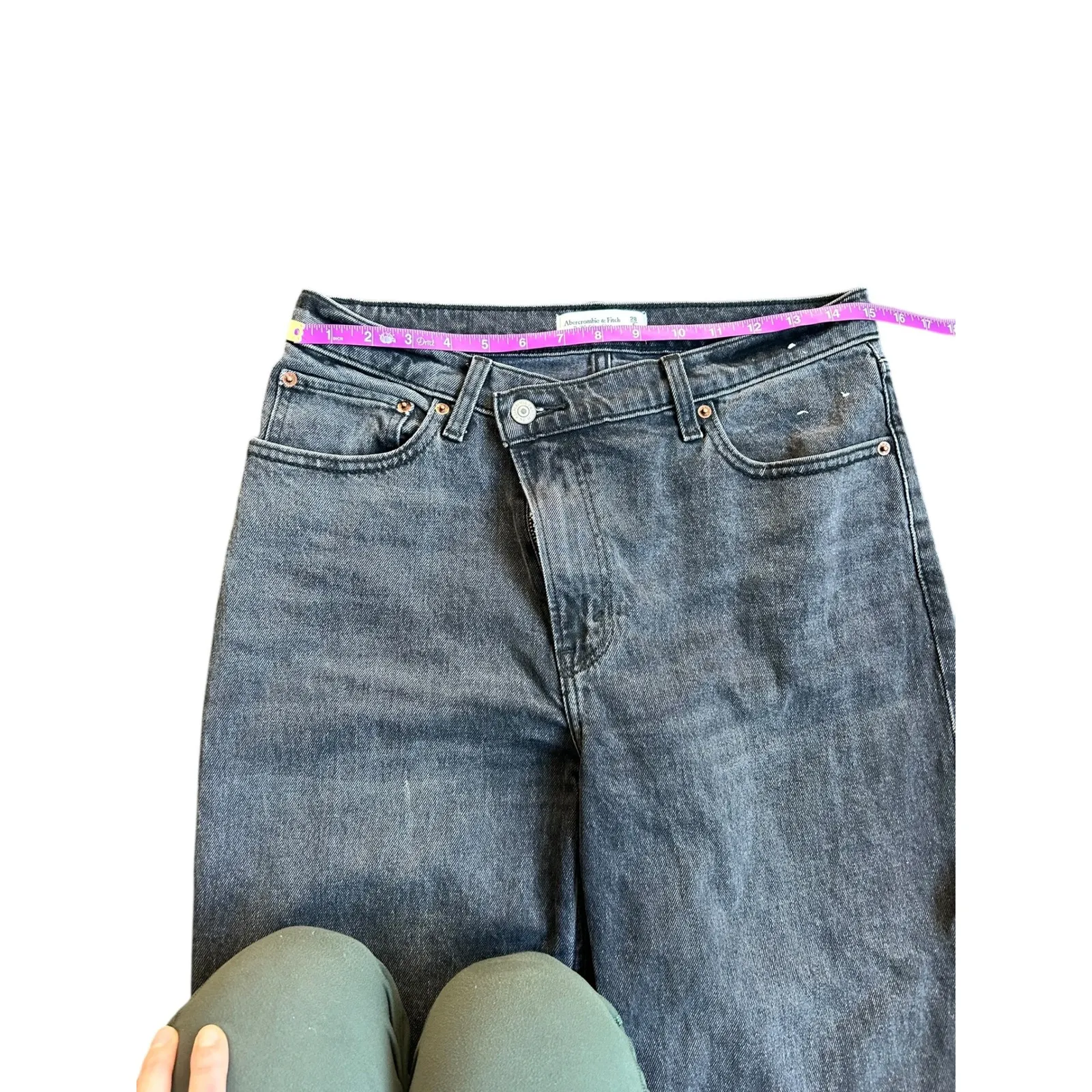 Abercrombie Fitch The 90s Relaxed Jean High Rise Crossover Hem Black Wash 28 XS - Image 6