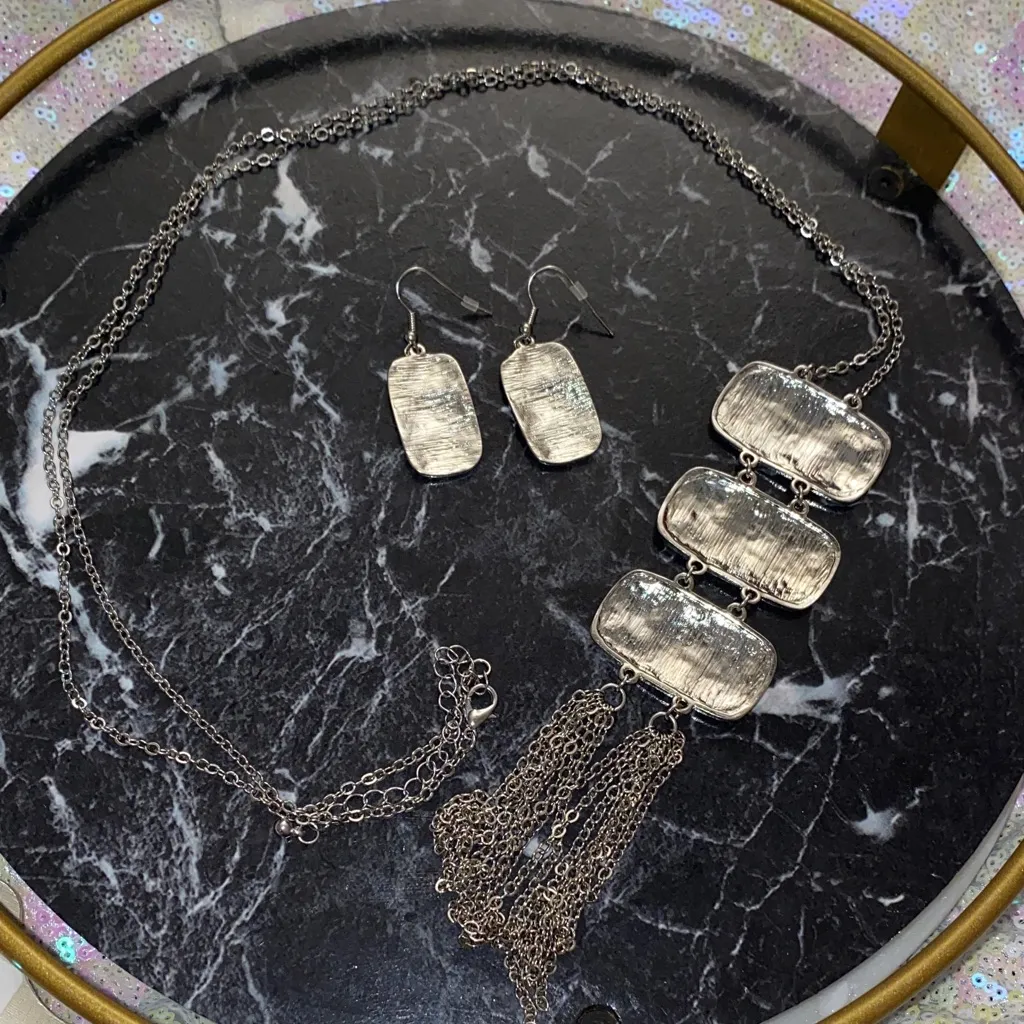 Cato set earrings and necklace Hammered Silver Necklace with Fringe - Image 3