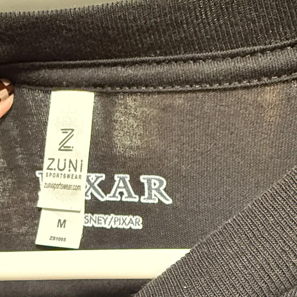 EUC Pixar Ducky and Bunny long sleeve shirt Black Size M - Image 4