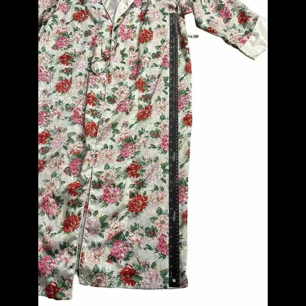 Vintage Gold & White Label Victoria’s Secret Kimono Robe size Small - Image 5