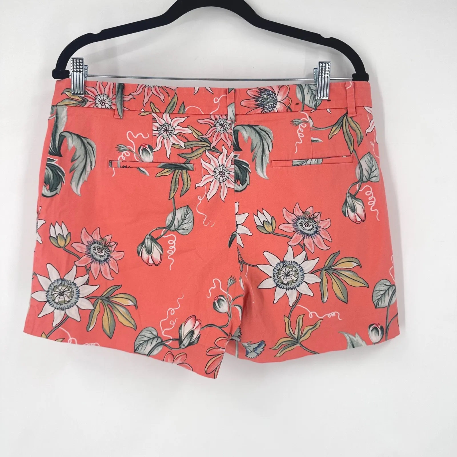 Ann Taylor Devin Fit Coral Floral Print Shorts Womens Size 10 4" inseam - Image 2