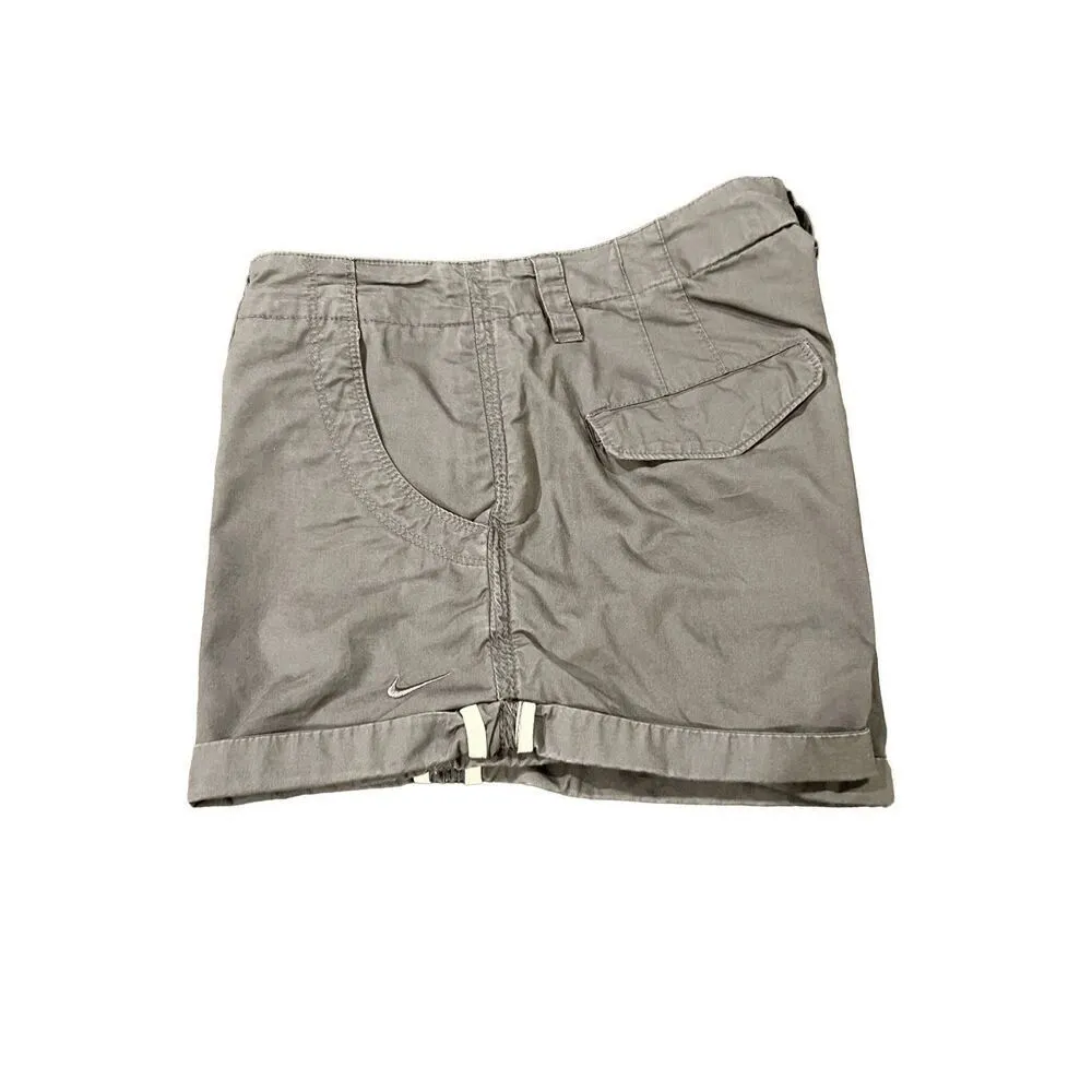 Nike  FABRIC LOGO EMBROIDERED JUNIOR SHORTS SIZE M - Image 3