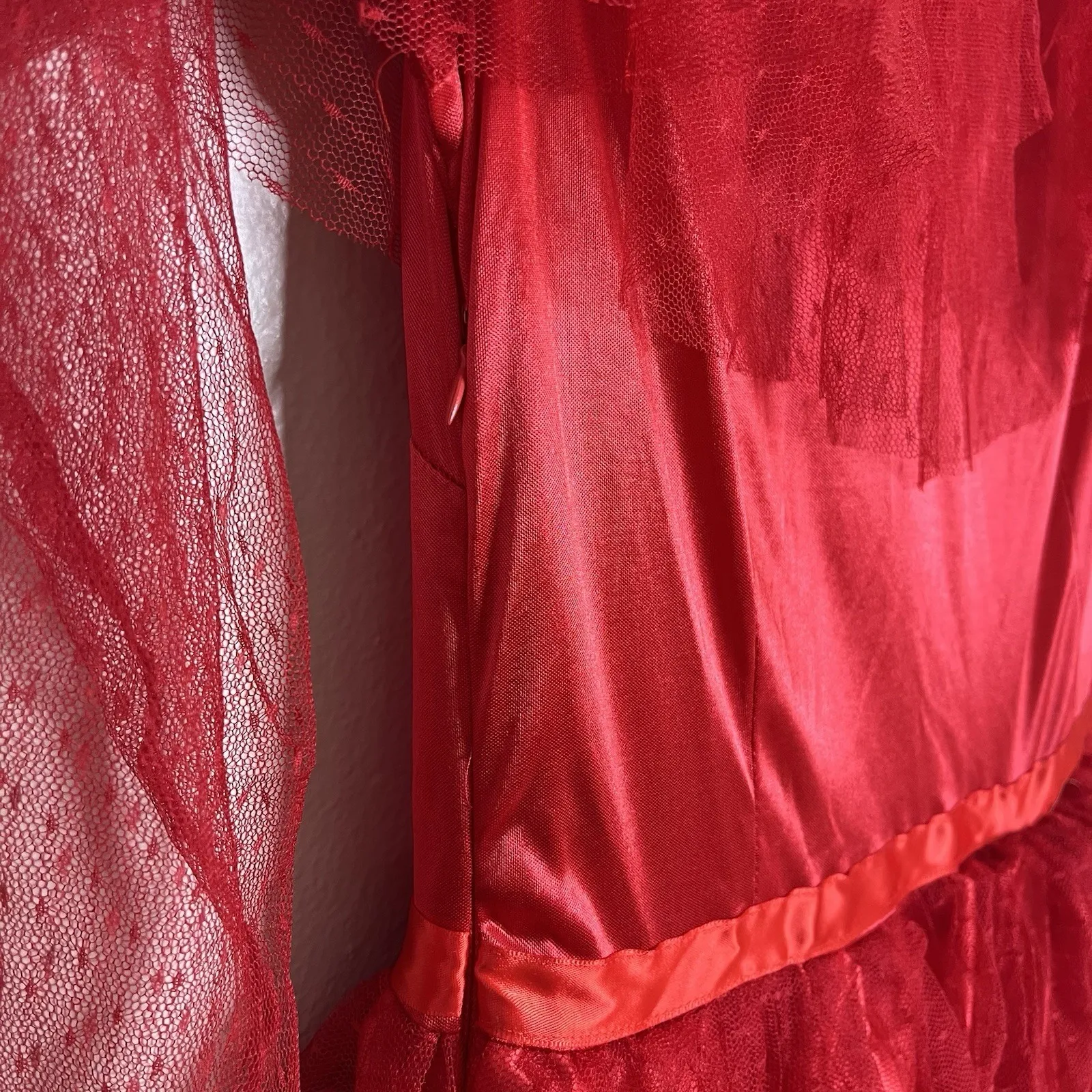 beetlejuice costume Aunt Lydia Red Wedding Dress Lace Gothic Sheer Polka Dot S - Image 6