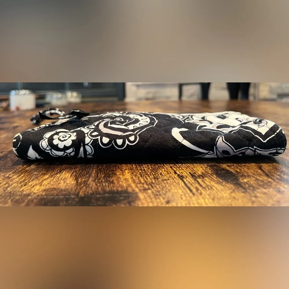 RETIRED:  | Midnight Paisley wristlet/wallet - Image 12