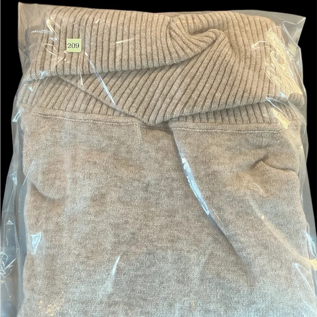 Women’s Gray Cowl neck Poncho‎ Sweater Size L - Image 6