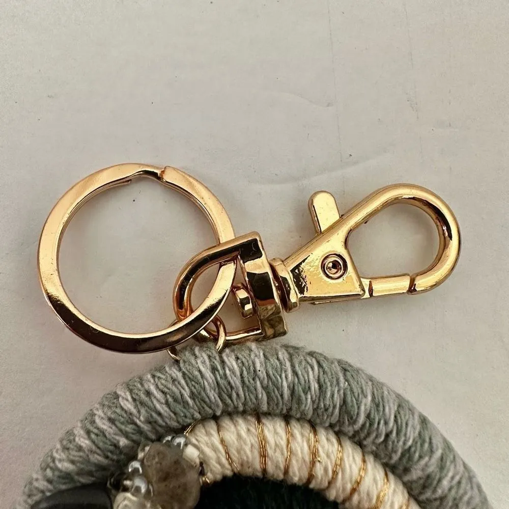 Blue macrame rainbow keychain - Image 4