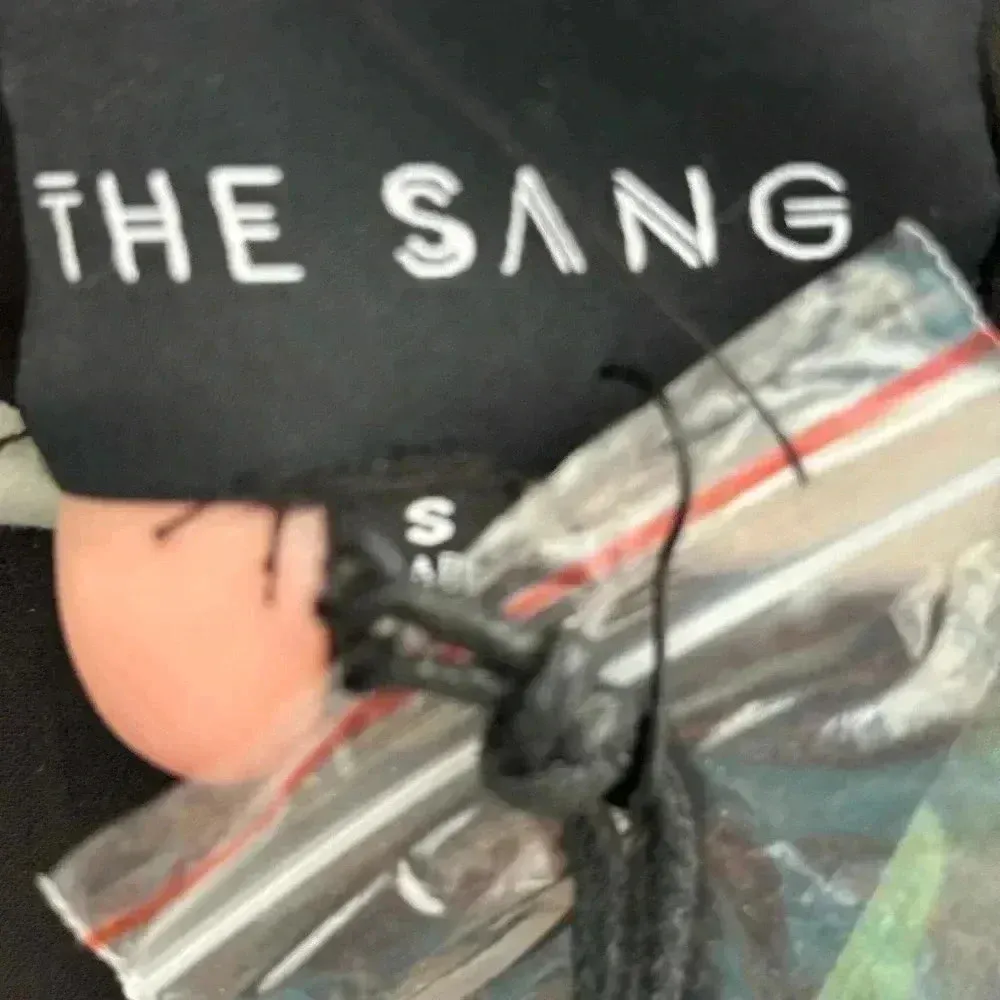 NWT The Sang Rose Romper‎ Roses 🩵 Red - Image 3