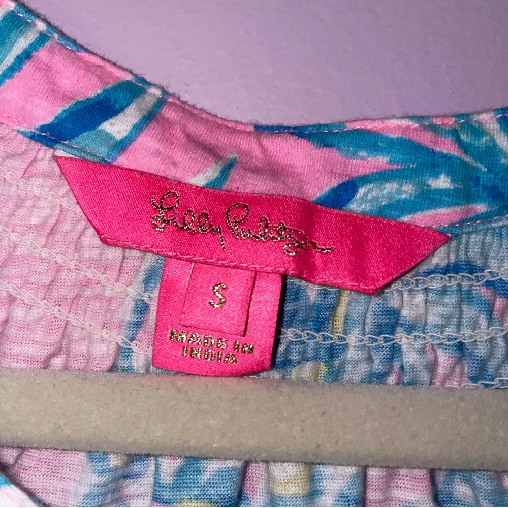 Lilly Pulitzer Size S Tank Essie Top Pelican Pink Beat The Heat - Image 4