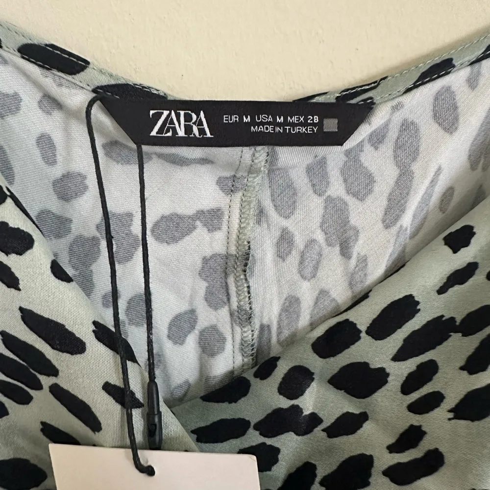 NWT Zara Abstract Dot Print Cowl Neck Tank Top - Image 4