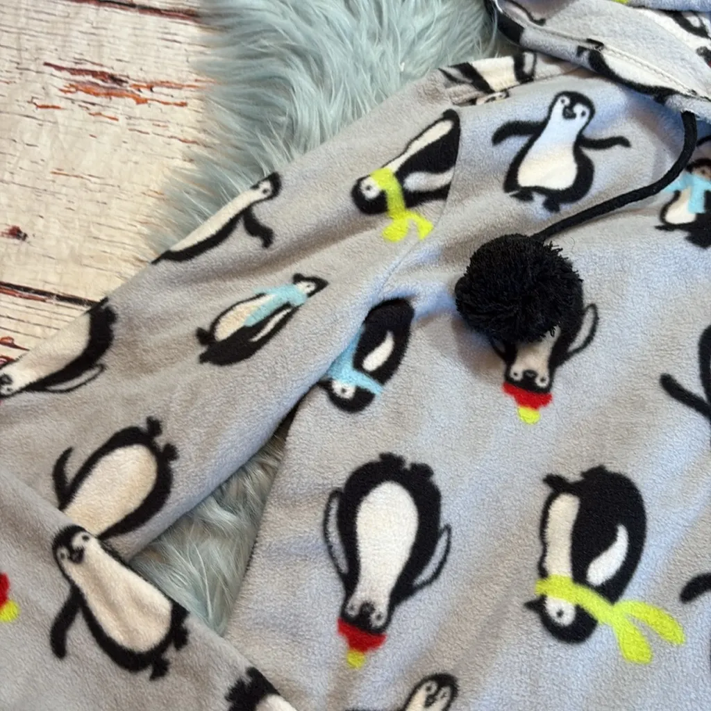 Free Press Fleece Penguin Onsie Hooded Zip Up sz M - Image 3