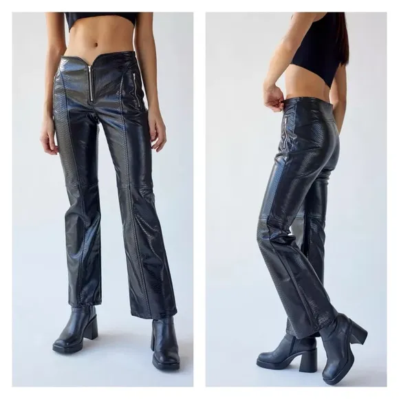 Urban Outfitters Alexa Faux Leather Reptile Print Exposed‎ Zipper Fly Moto Pant - Image 2