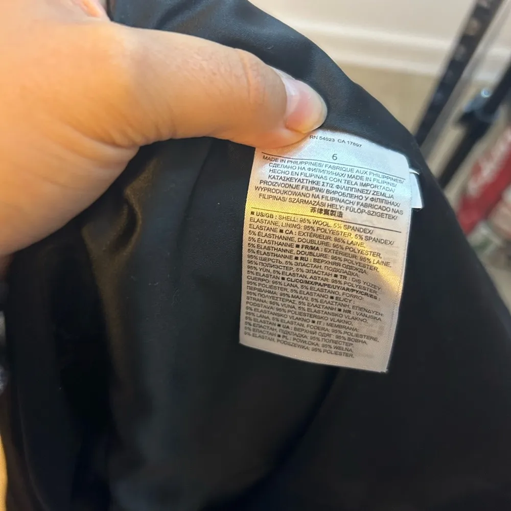 Banana Republic Black Wool Single Button Blazer - Image 5