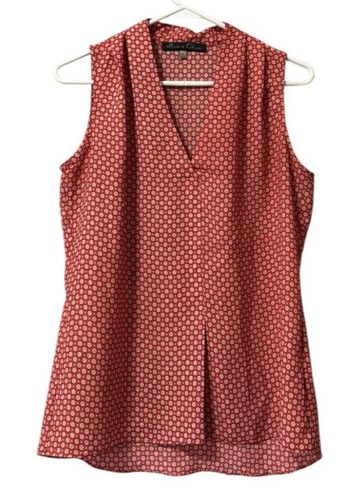 Rose+Olive Women's Tank Top Sleeveless Size Small V Neck Polyester Lightweight - Image 1