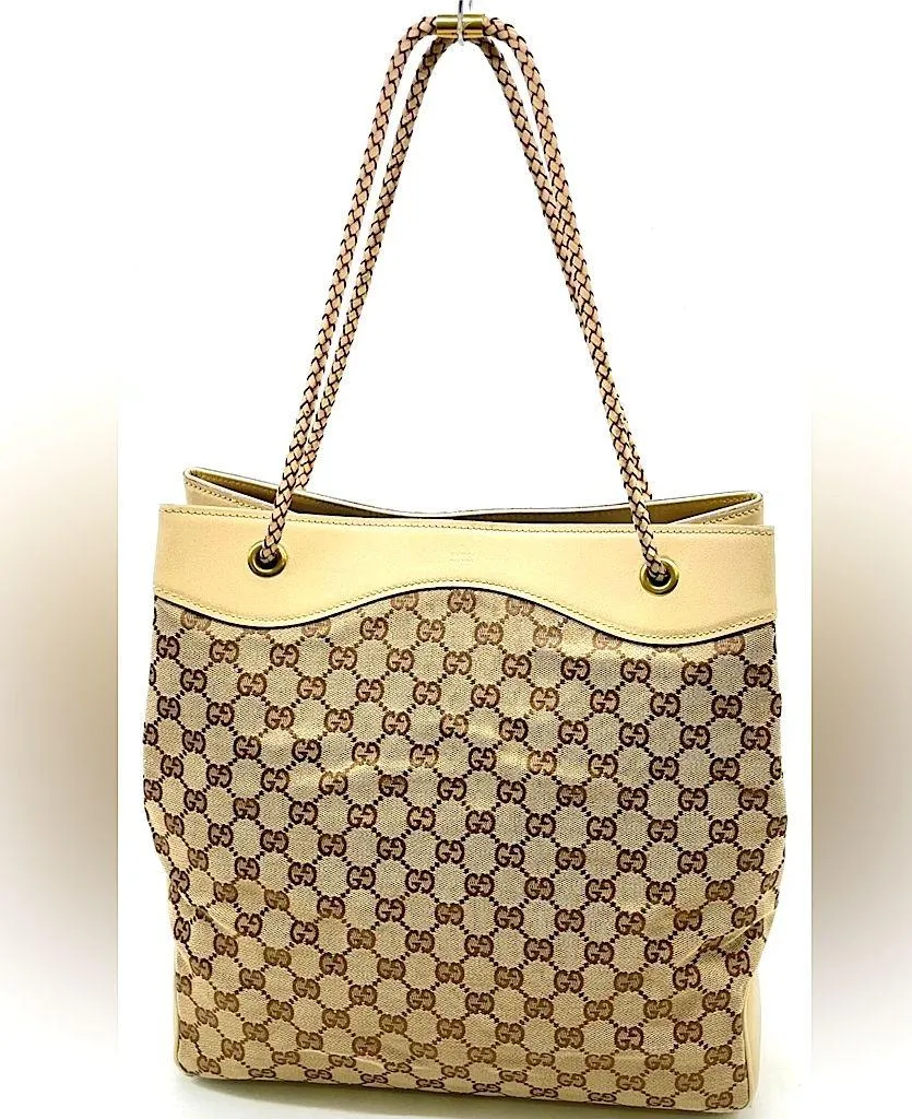 • Gucci monogram canvas and leather bucket bag - Image 3