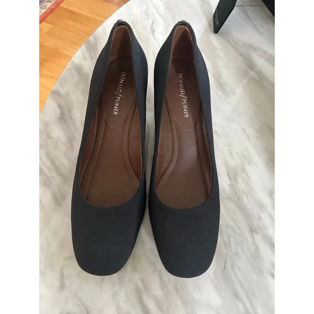 Donald J. Pliner Black Fabric Round Toe Low Heel Pumps Size 9.5 - Image 2