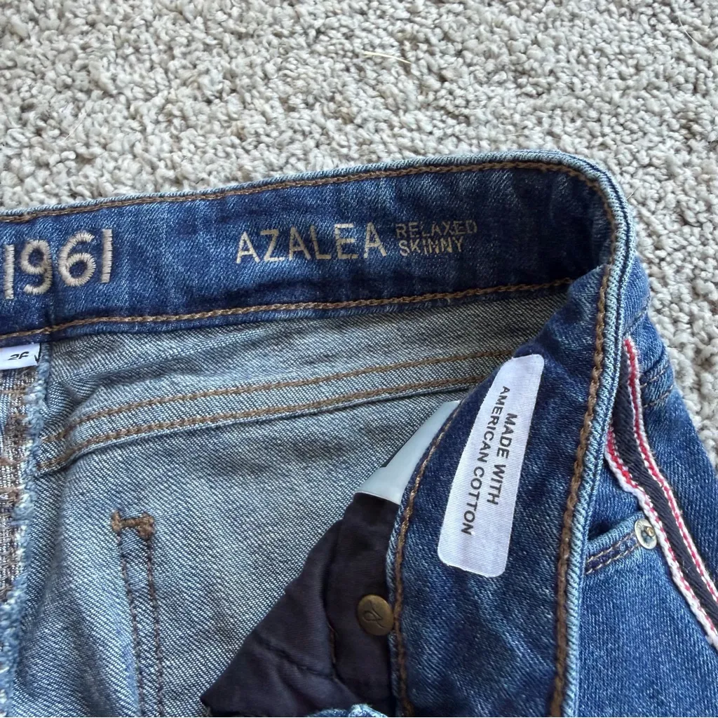 DL1961 Jeans 25 Azalea Relaxed Skinny Distressed Striped Slim Blue Denim Size 26 - Image 4