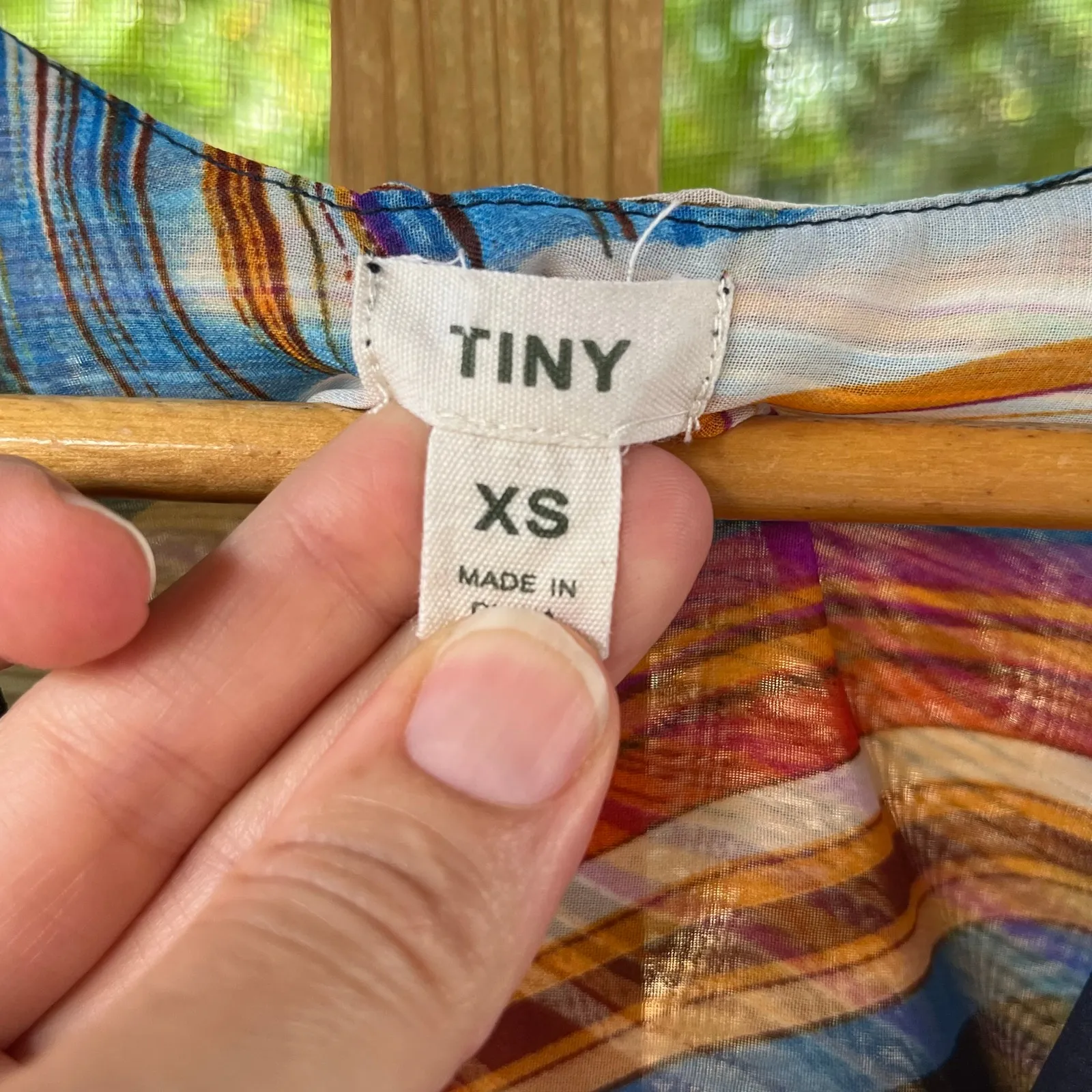 Anthropologie Tiny Shoreline Sunburst Tunic Top Navy Colorful Sleeveless Size XS Blue - Image 5