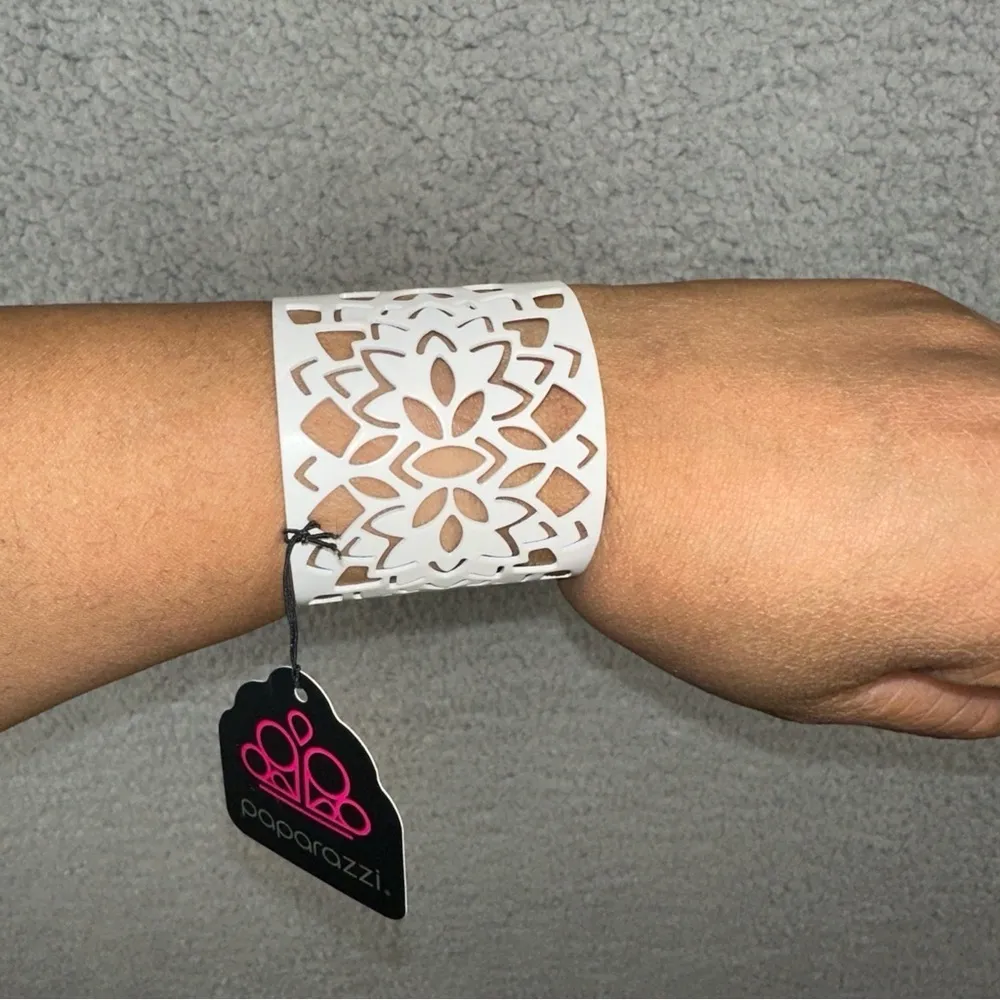 Paparazzi Hacienda‎ Hotspot Womens Bracelet Boho Coquette Y2K Dainty Minimalist - Image 3