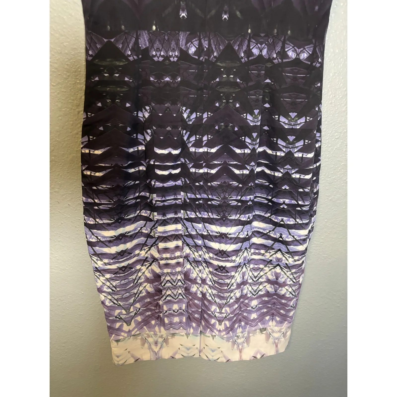 Karen Millen Ombré Lace Print Signature Stretch Sheath Dress Purple Size 8 - Image 9