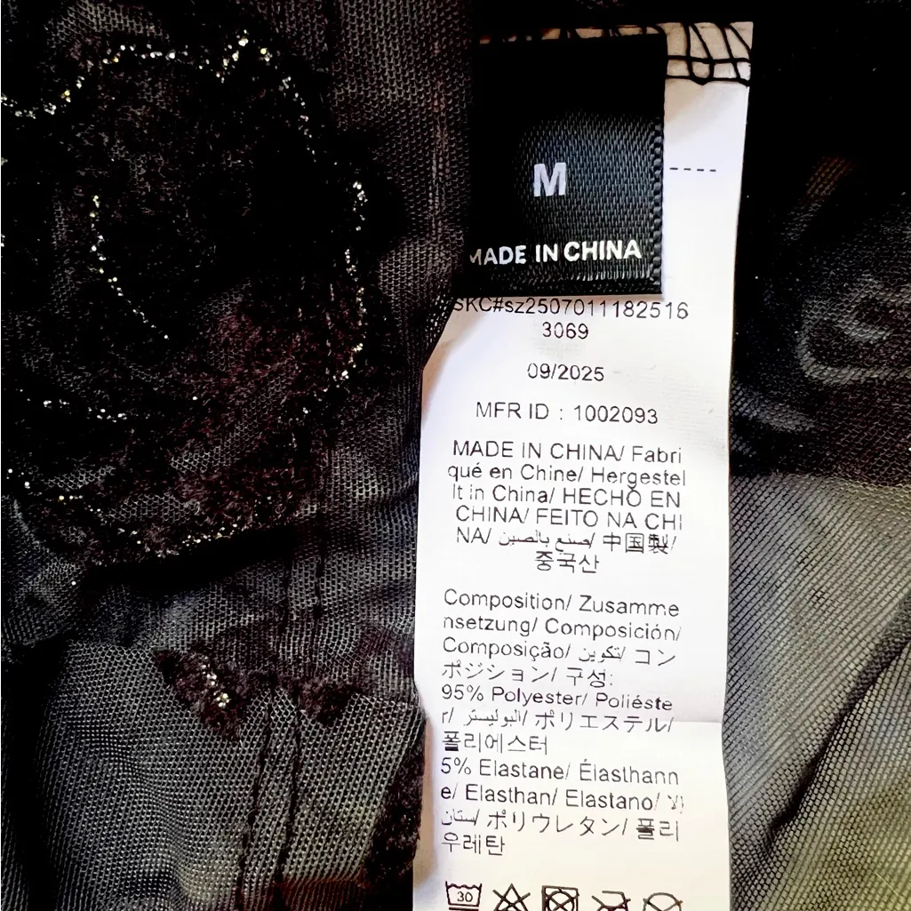 SHEIN BAE Women's Black Long Sleeve Deep V-Neck Flocked/ Lace Top/ Brand New - Image 6