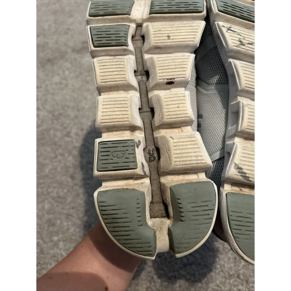 On Cloud 5 Running Shoes Sneakers in Surf / Cobble Womens Size 10 Blue - Image 6