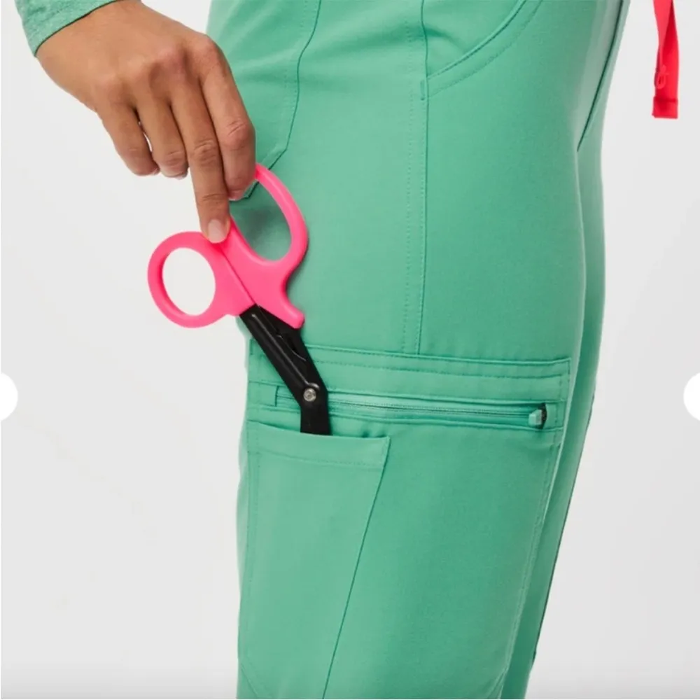 Women New Figs High Waisted Yola Yoga Scrub Pants Surgical Green Plus Size 5XLR - Image 5