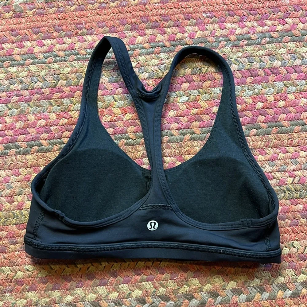 LULULEMON BLACK CUT OUT Y BACK SPORTS BRA - Image 3