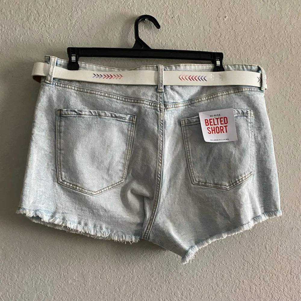 Celebrity Pink Juniors Plus Basic Ultra High Rise Fray Belted Shorts Size 21 35 - Image 5
