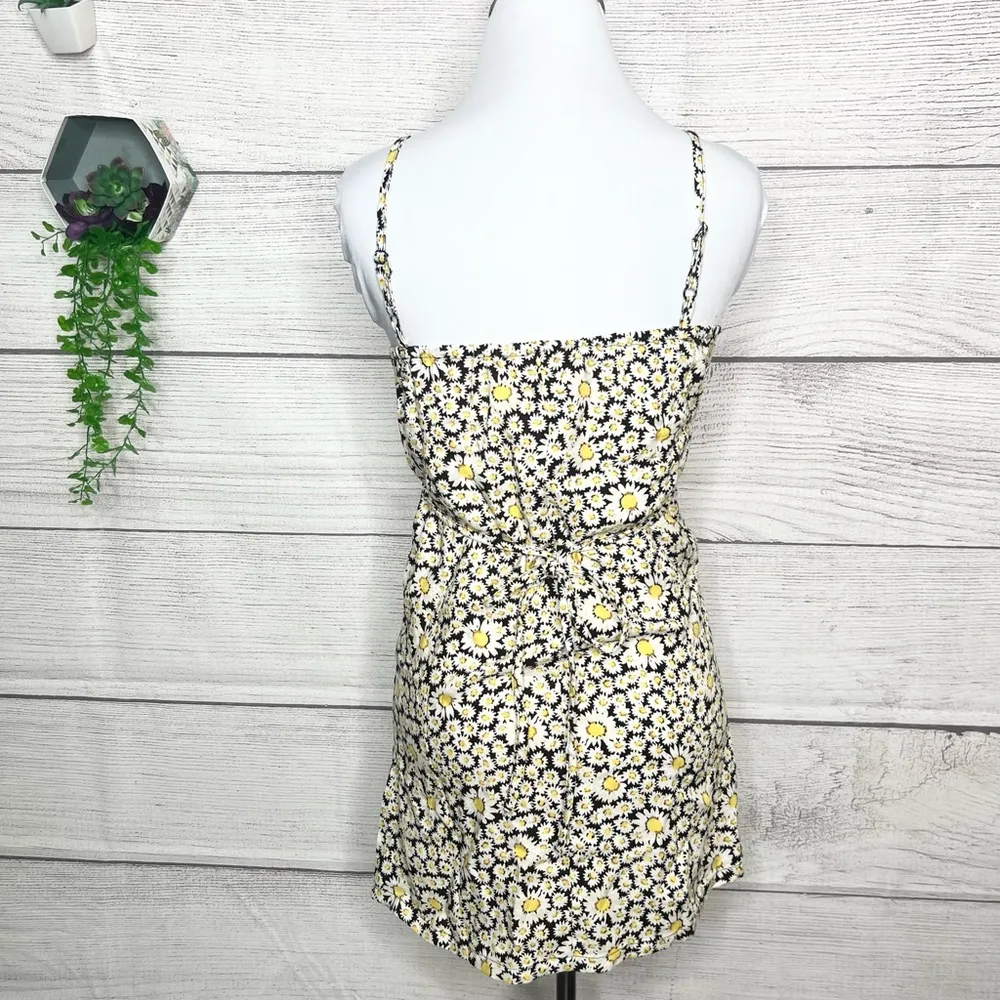 NWT American Eagle Daisy Print Floral Mini Dress Size Large Black White Yellow - Image 9