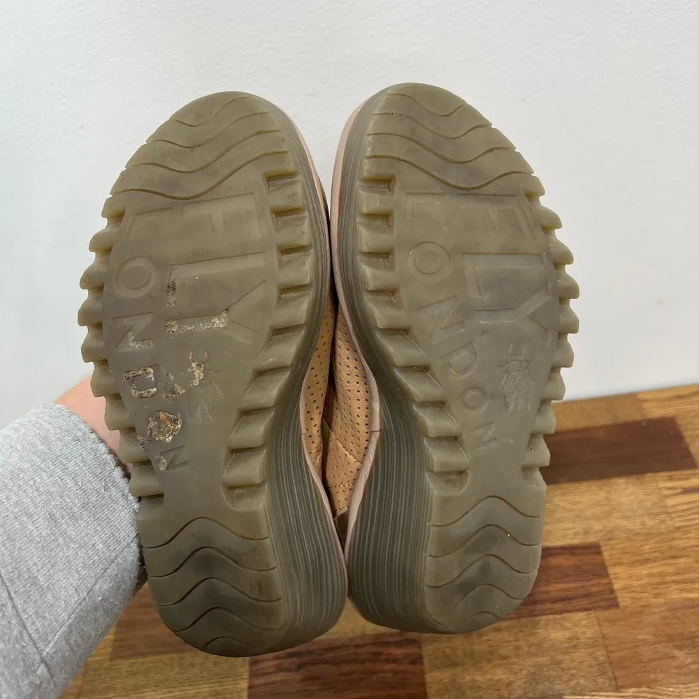 Fly London Women Sandal 7.5 WIDE Wedge Leather Comfort Eyelet Peep Toe Beige Tan - Image 7