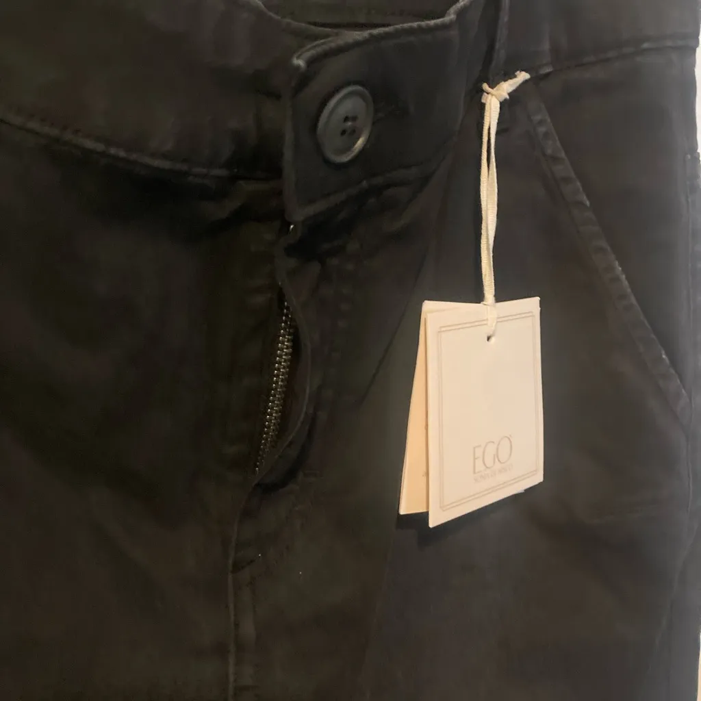 EGO by Sonia de Nisco women’s size 26 soft black distressed boy fit chino pants - Image 4
