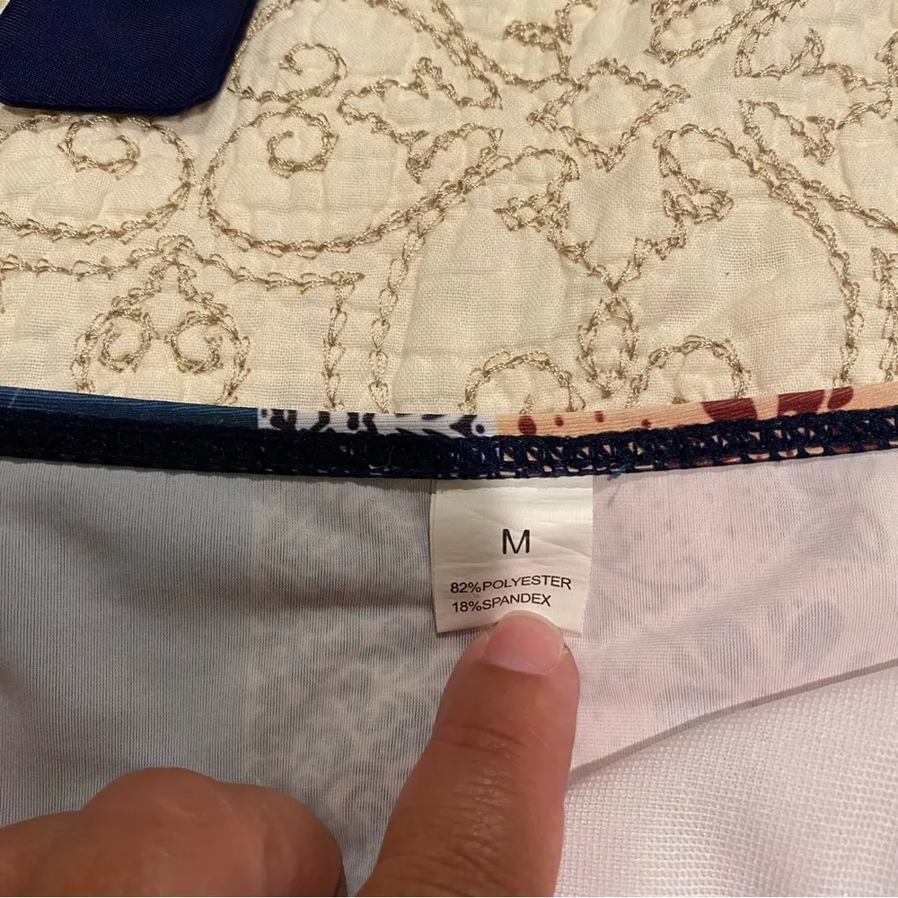 Women’s Multicolor Patterned Two Piece Bikini Size Medium Blue - Image 3