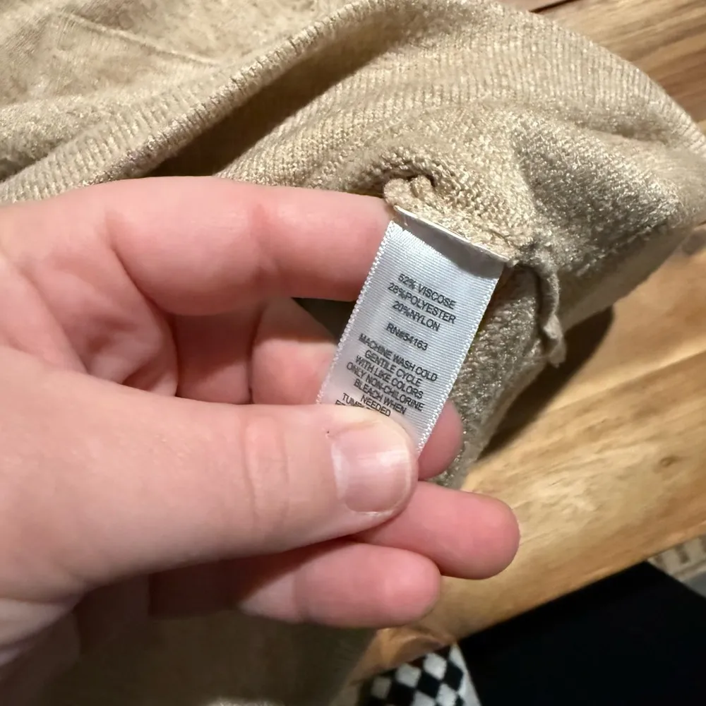 Marc New York Andrew Marc sweater top medium - Image 4