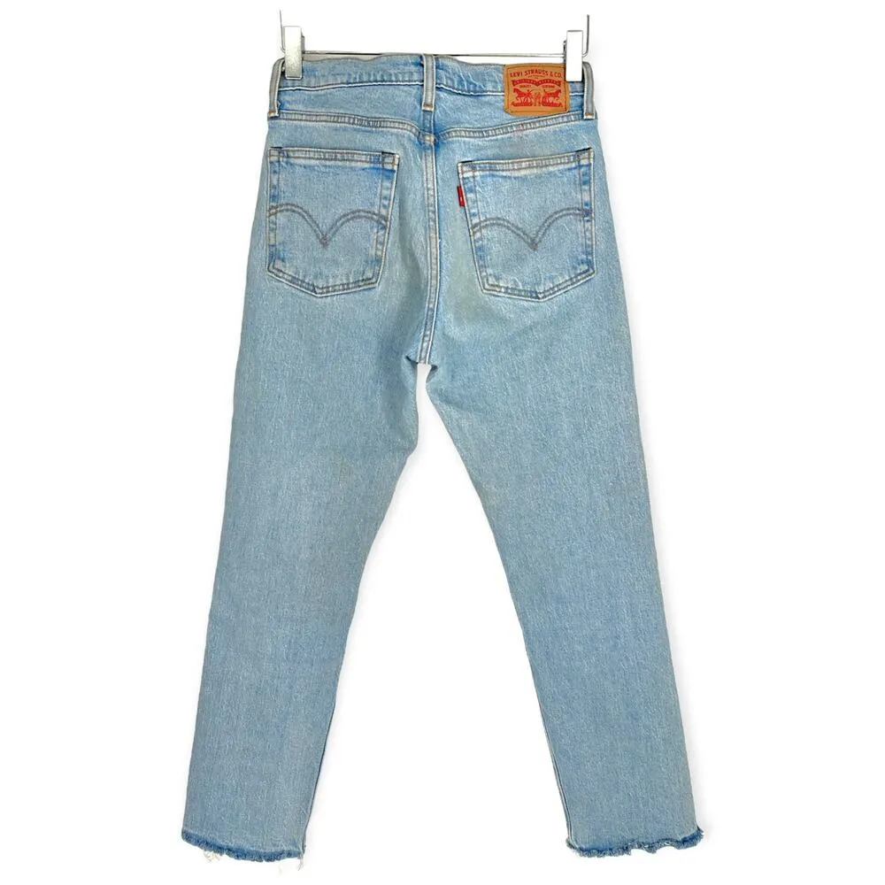 Levi’s | W25 L26 | Wedgie Straight Fit Raw Hem Jeans in Sweet Nothings - Image 9