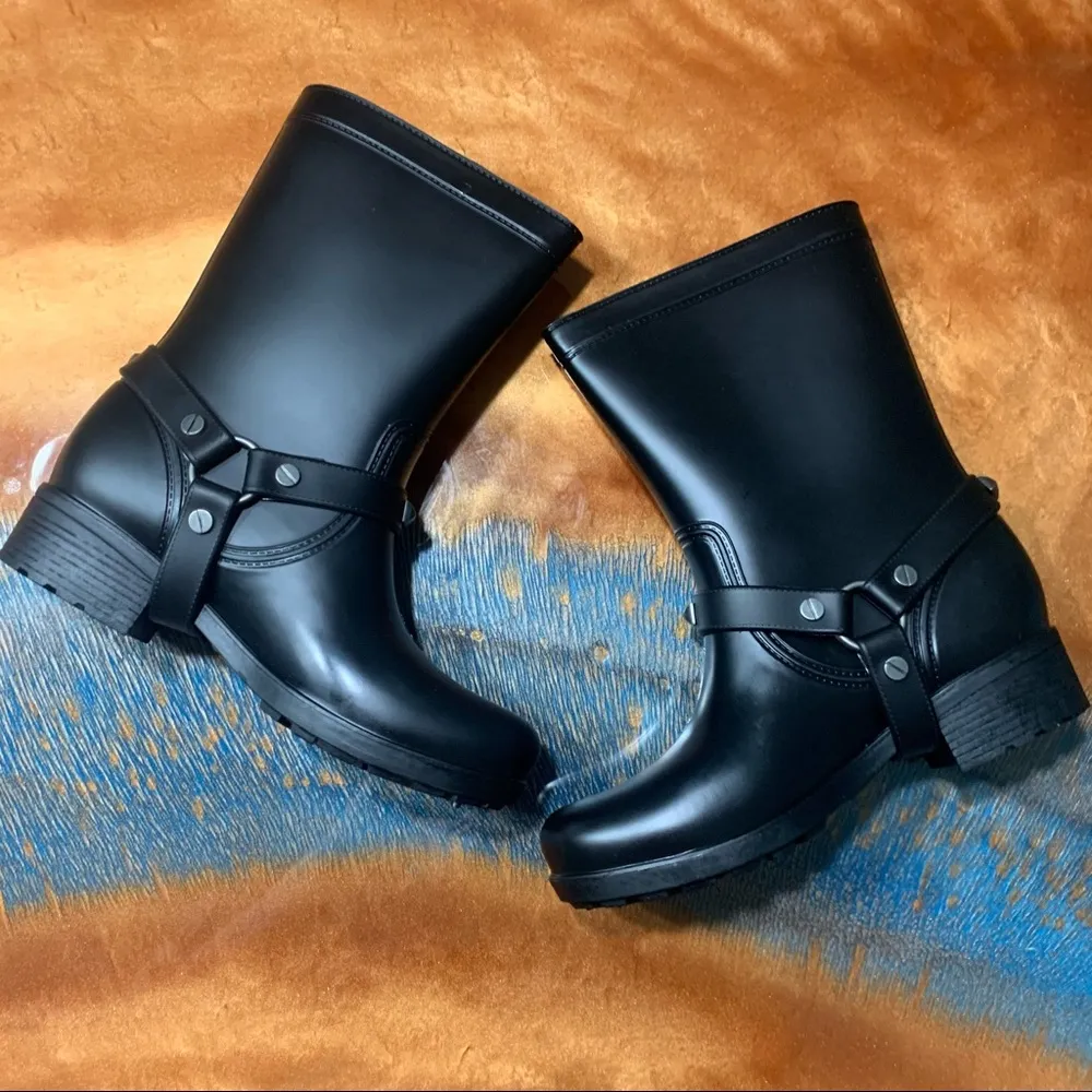 NWT Dirty Laundry Biker Style Rain Boots Black with studs size 7 new - Image 9