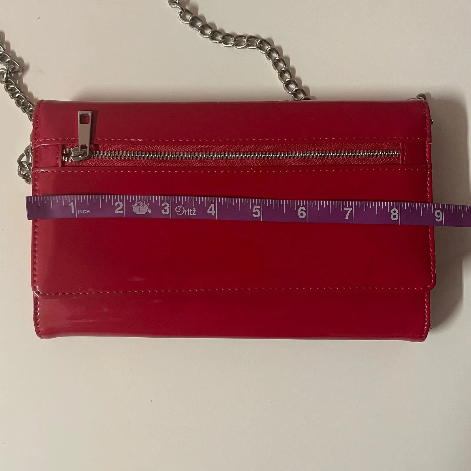 Forever 21 Small Red Patent Faux Leather Chain Strap Crossbody Bag GUC - Image 6