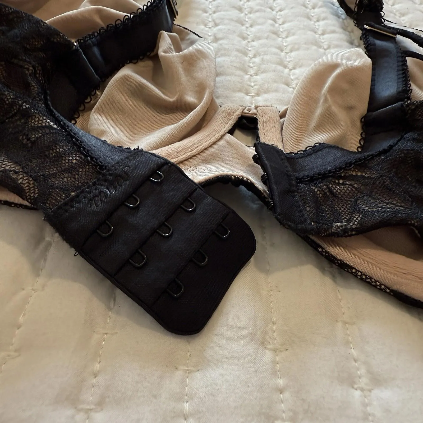 Soma 36D Verona Lace Minimizer Bra Black Nude Underlay Floral Lace Unlined Size undefined - Image 5