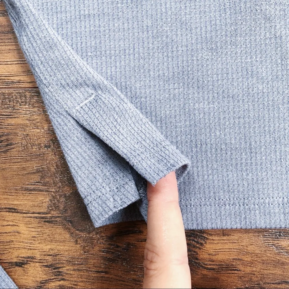 Lululemon • cropped henley long sleeve tee grey heathered asphalt knit athletic - Image 6